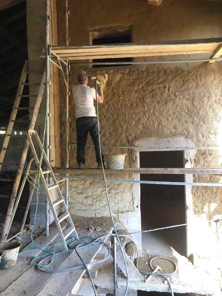 Renovaterre, votre espert en maison en pisé dans l'Isère, la Drôme, le Rhône, la Loire, l'Ardèche